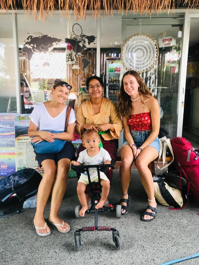 Yasa Backpackers House Vandrarhem Ubud Exteriör bild