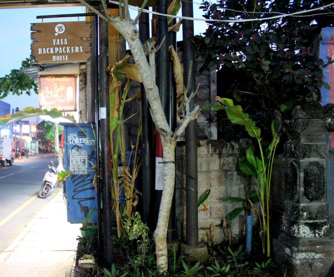 Yasa Backpackers House Vandrarhem Ubud Exteriör bild